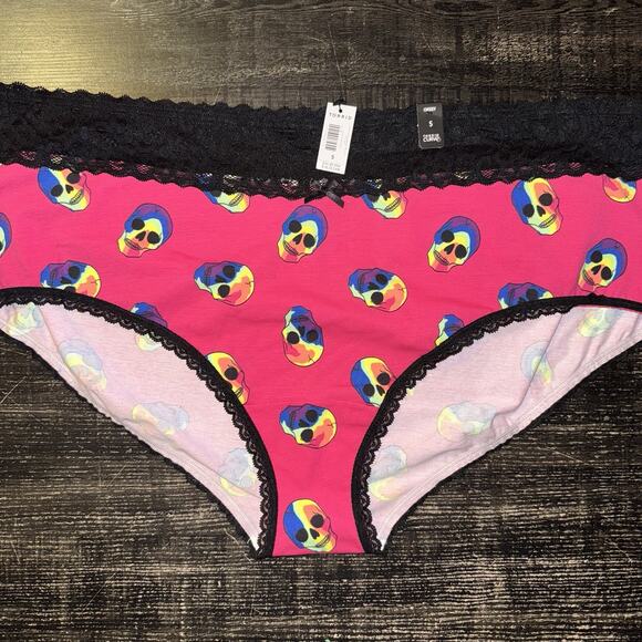 Lot of 5 Torrid Cheeky Panties Size 5X or 5 - Picture 2 of 3